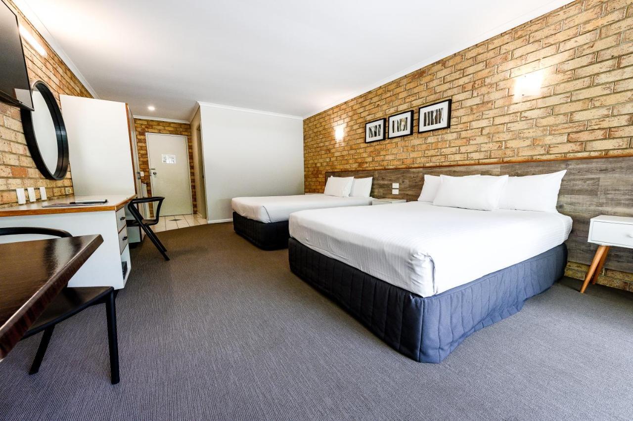 Sunshine Coast Motor Lodge Woombye Bagian luar foto