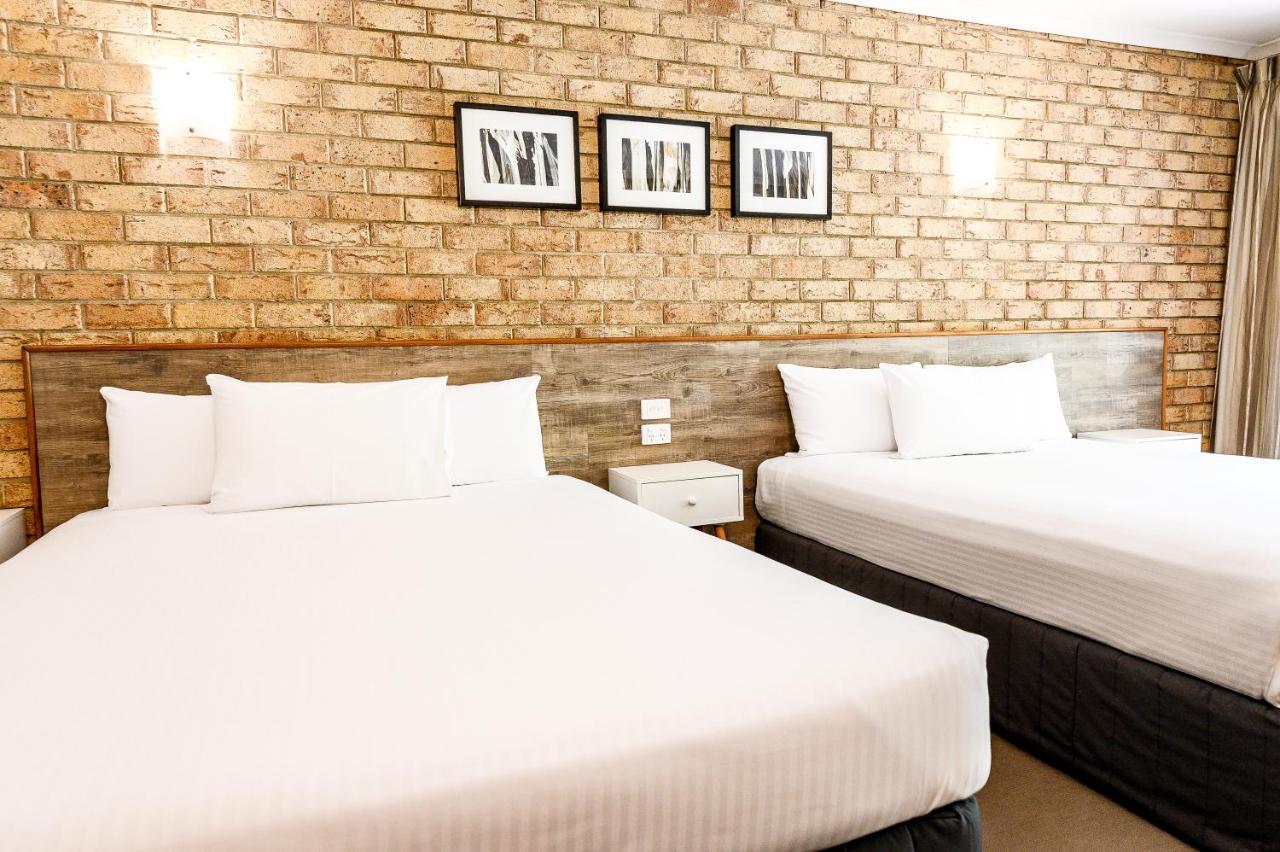 Sunshine Coast Motor Lodge Woombye Bagian luar foto