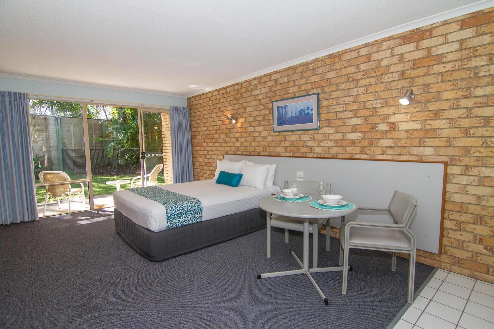 Sunshine Coast Motor Lodge Woombye Bagian luar foto